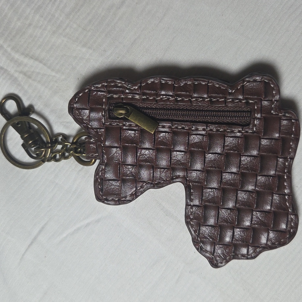 Chala Tan and White Corgi Keychain - Picture 2 of 4